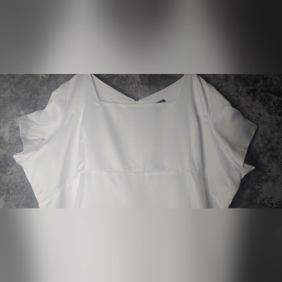 Calito White Wedding Dress - Picture 6 of 11